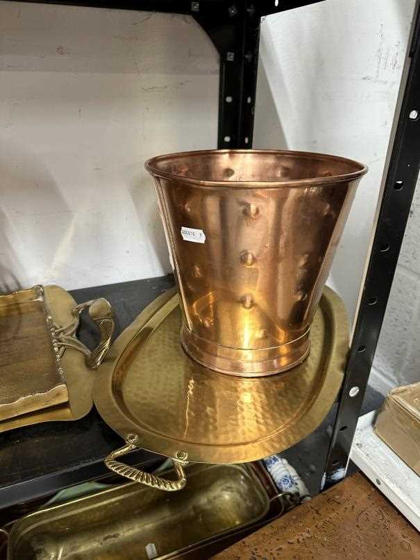 Metalware: - Image 2 of 5