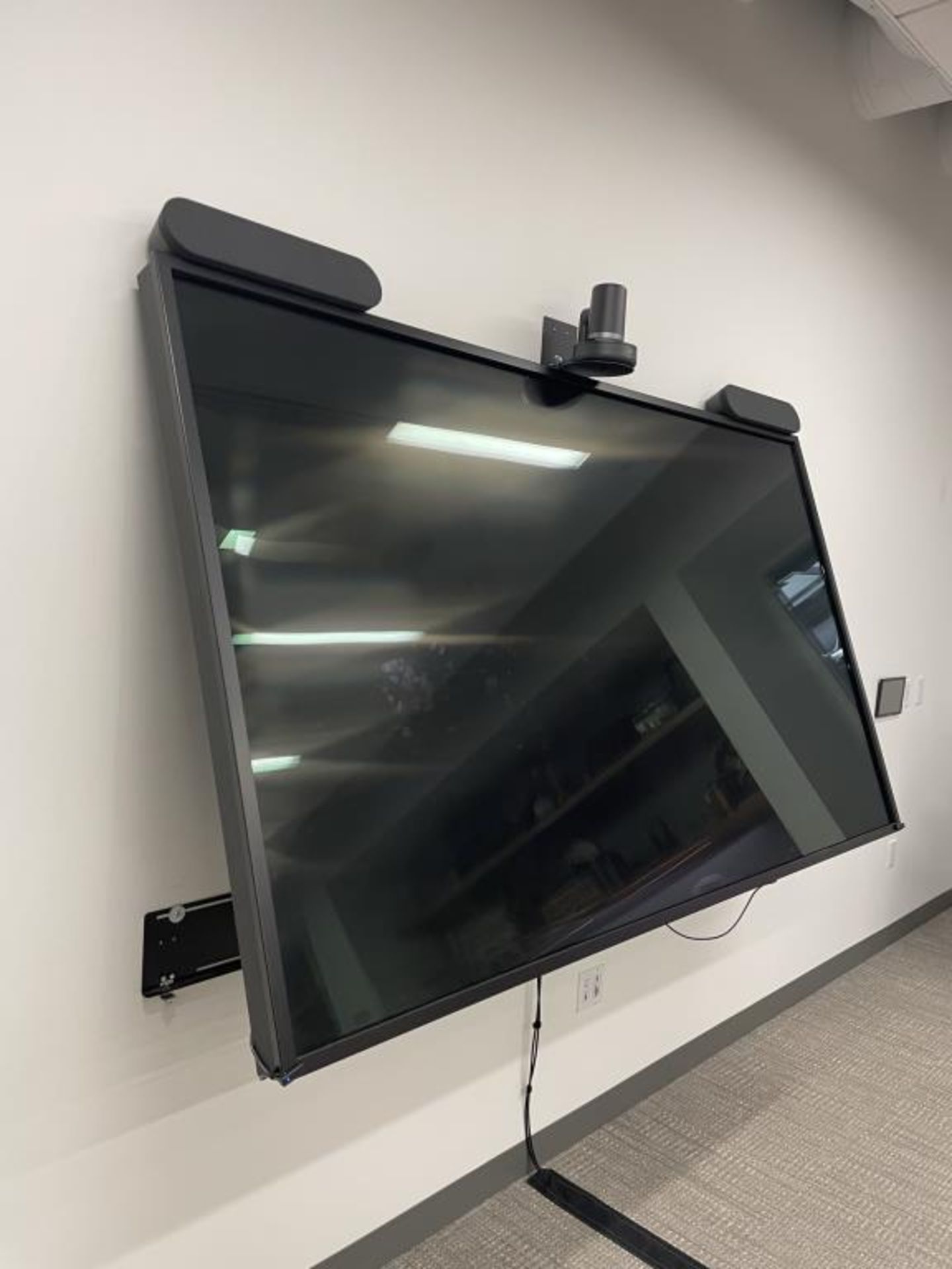 Planar Systems UltraRes UR9850 4K UHD Display, 98" - Image 7 of 7