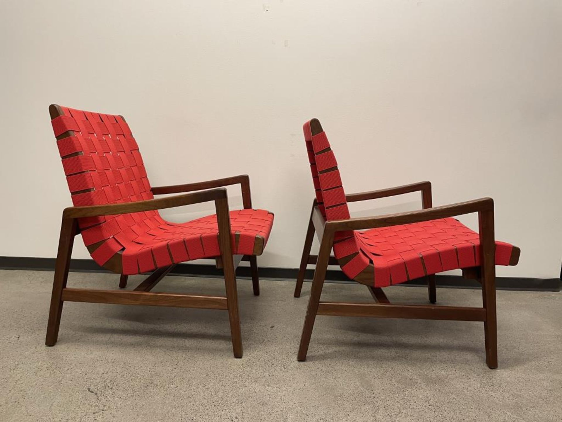 (2qty) Knoll Studio Risom Lounge Chair's Walnut/Red - Image 2 of 6
