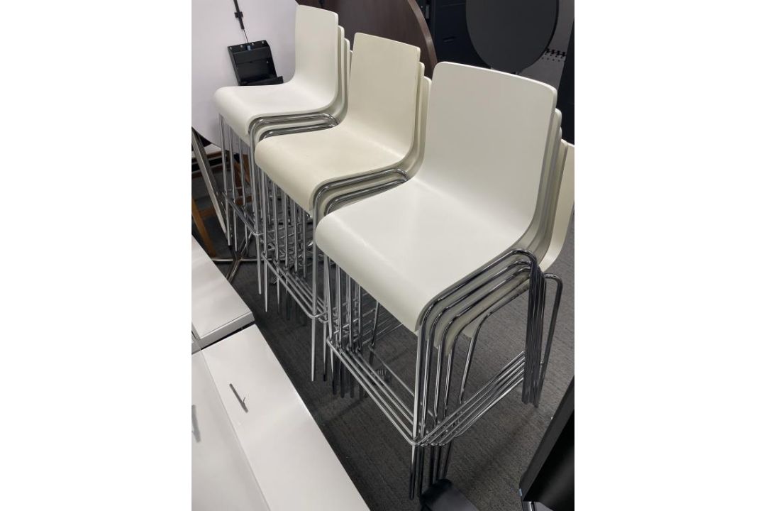 (7qty) Foldable High Top Tables and (16qty) Stools - Image 5 of 5