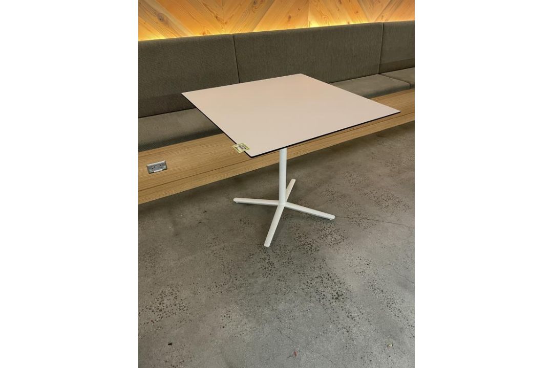 (4qty) Andreu World Podium Café Tables. - Image 2 of 5