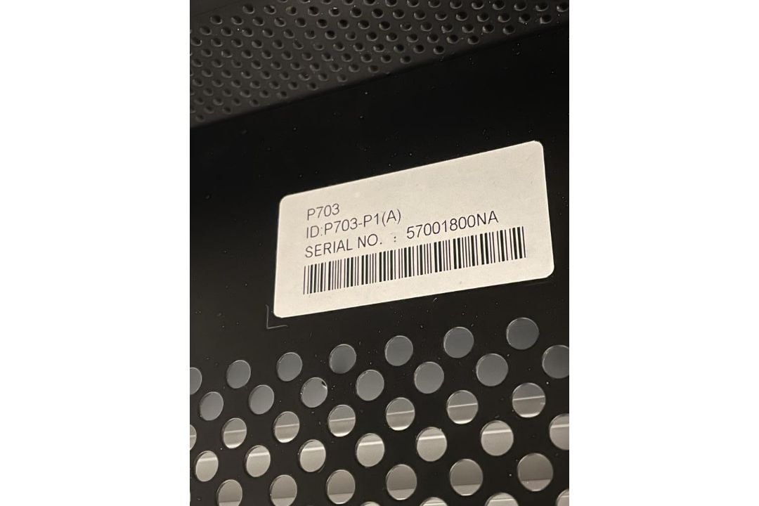 (2qty) NEC 70" Multisync P703 Display's - Image 5 of 5