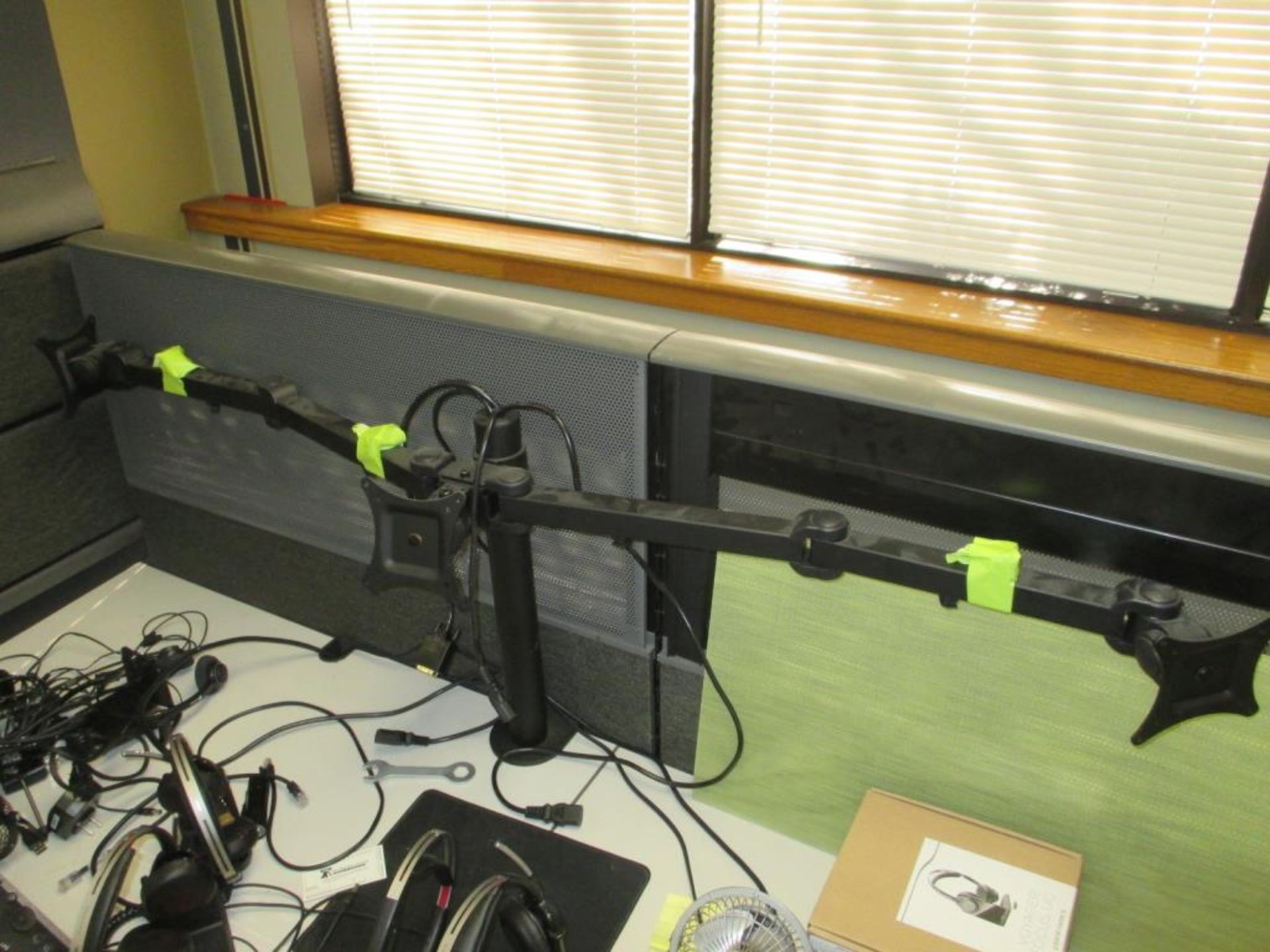 Monitor Arms - Image 3 of 3