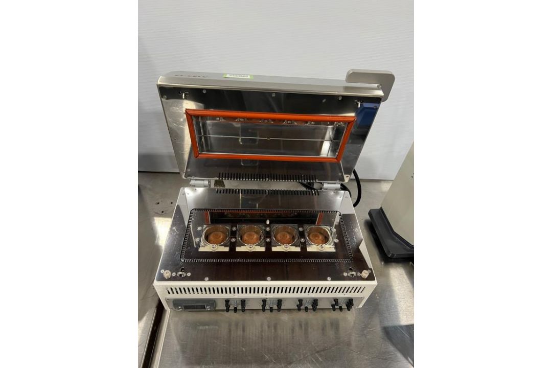 EL-Cell Heated Docking Station - Image 2 of 3