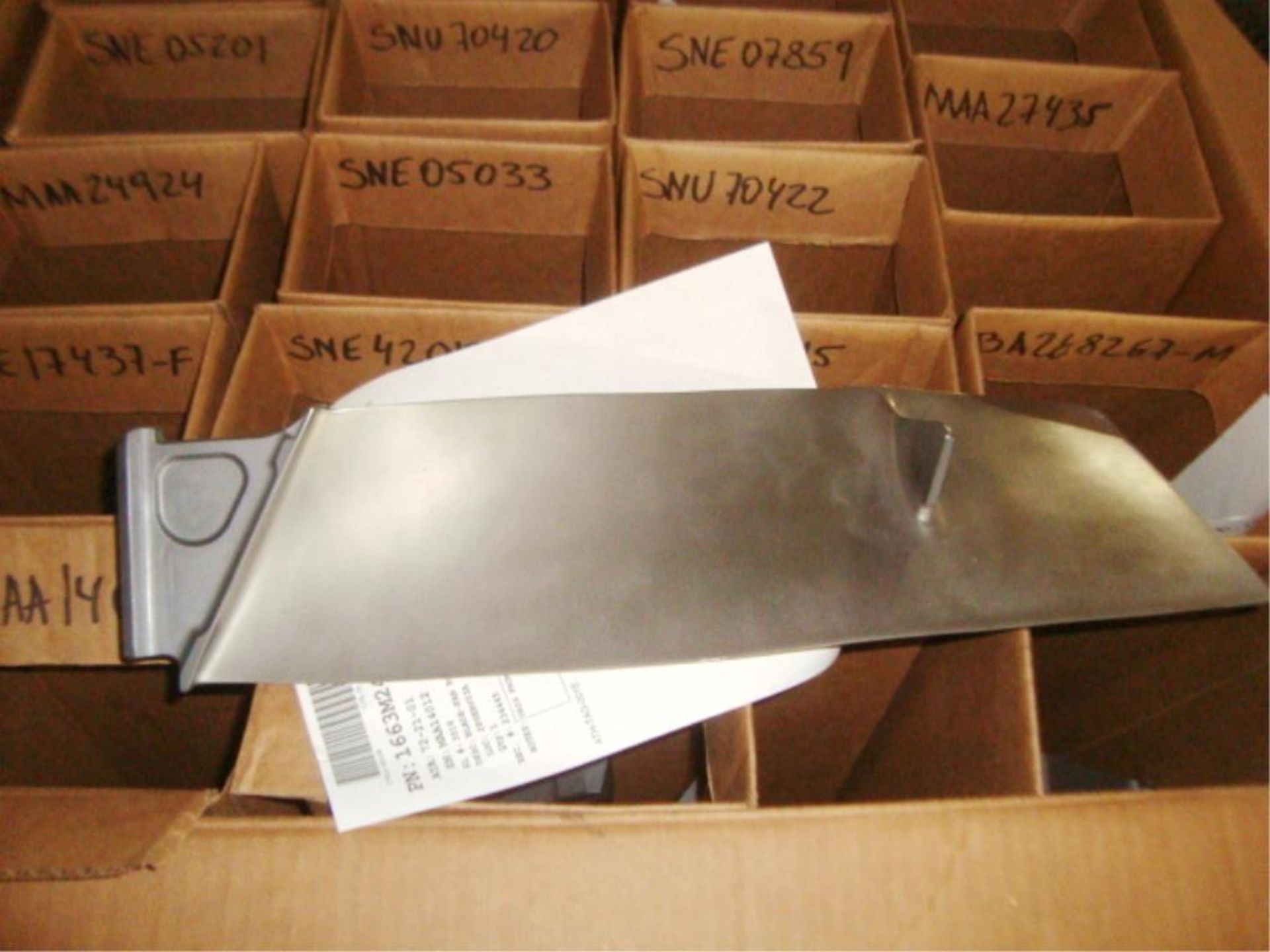 CFM56-3 Blades-Fan Rotor STG 1 - Image 5 of 18