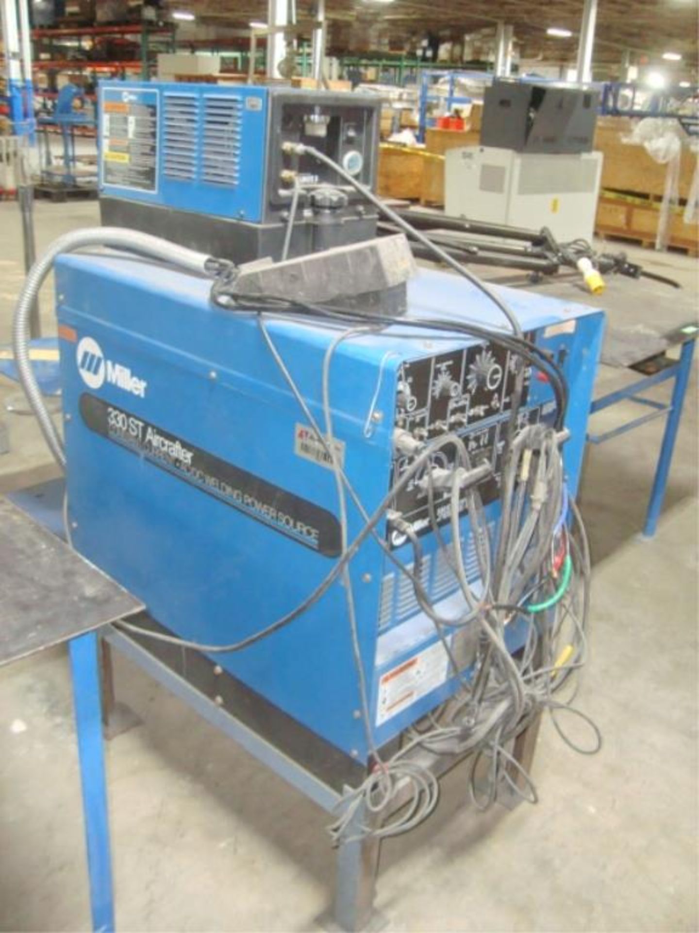 AC/DC Arc Welder& Chiller - Image 2 of 10