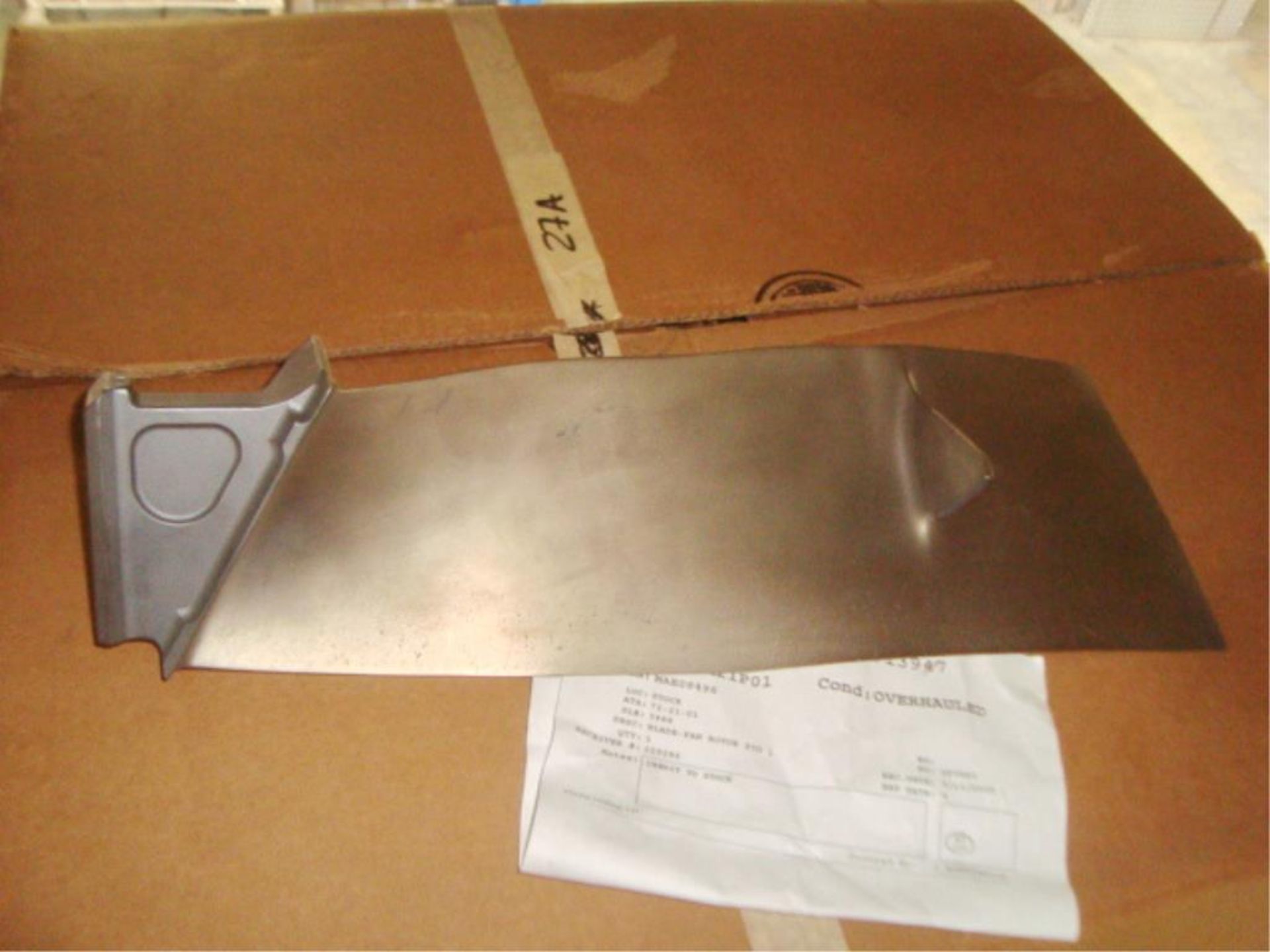 CFM56-3 Stage-1 Fan Rotor Blades - Image 3 of 7