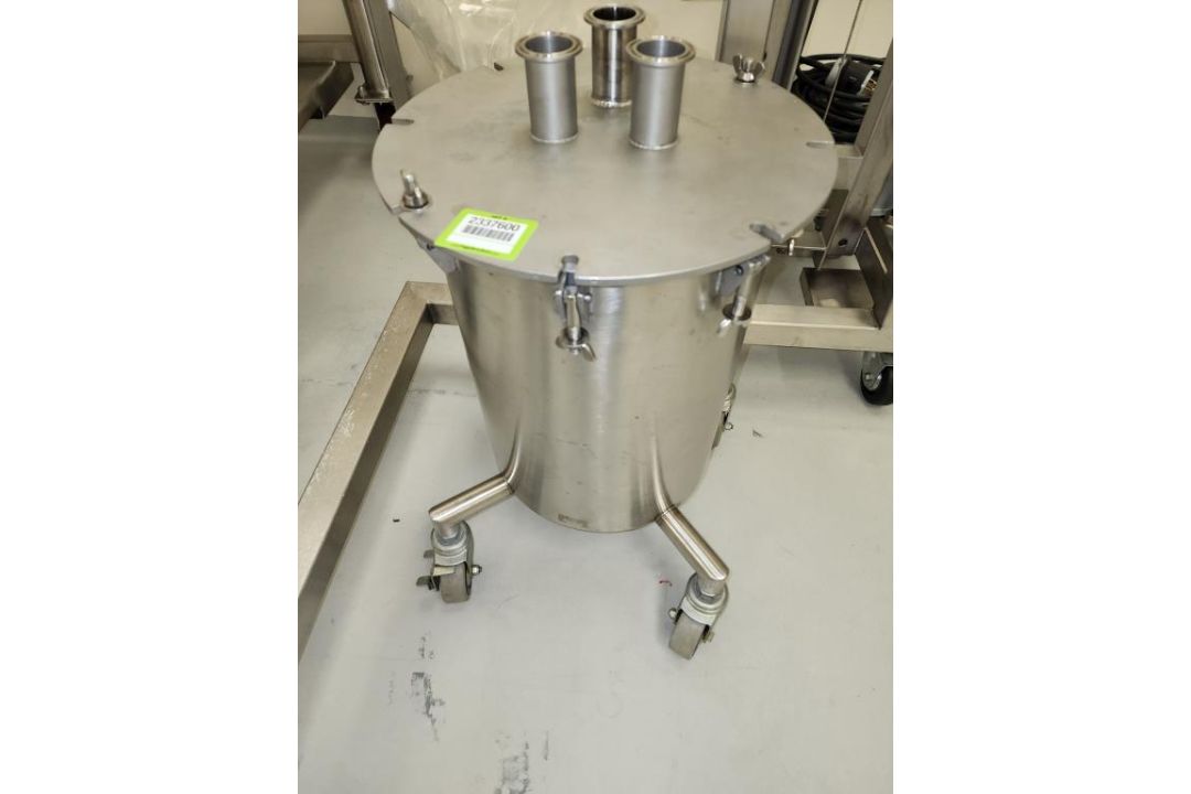 Stainless Steel Filter Housing - Image 1 of 4