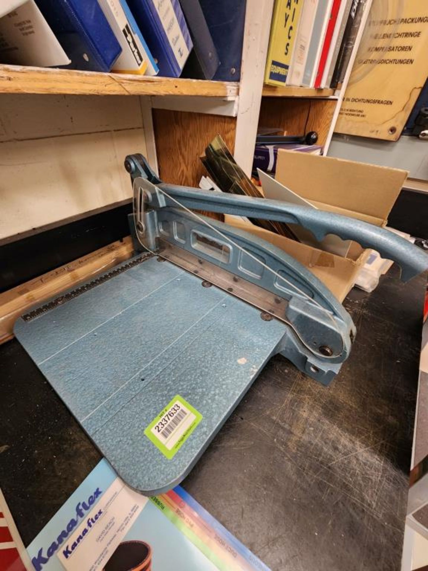 Guillotine / Cutter - Image 2 of 3
