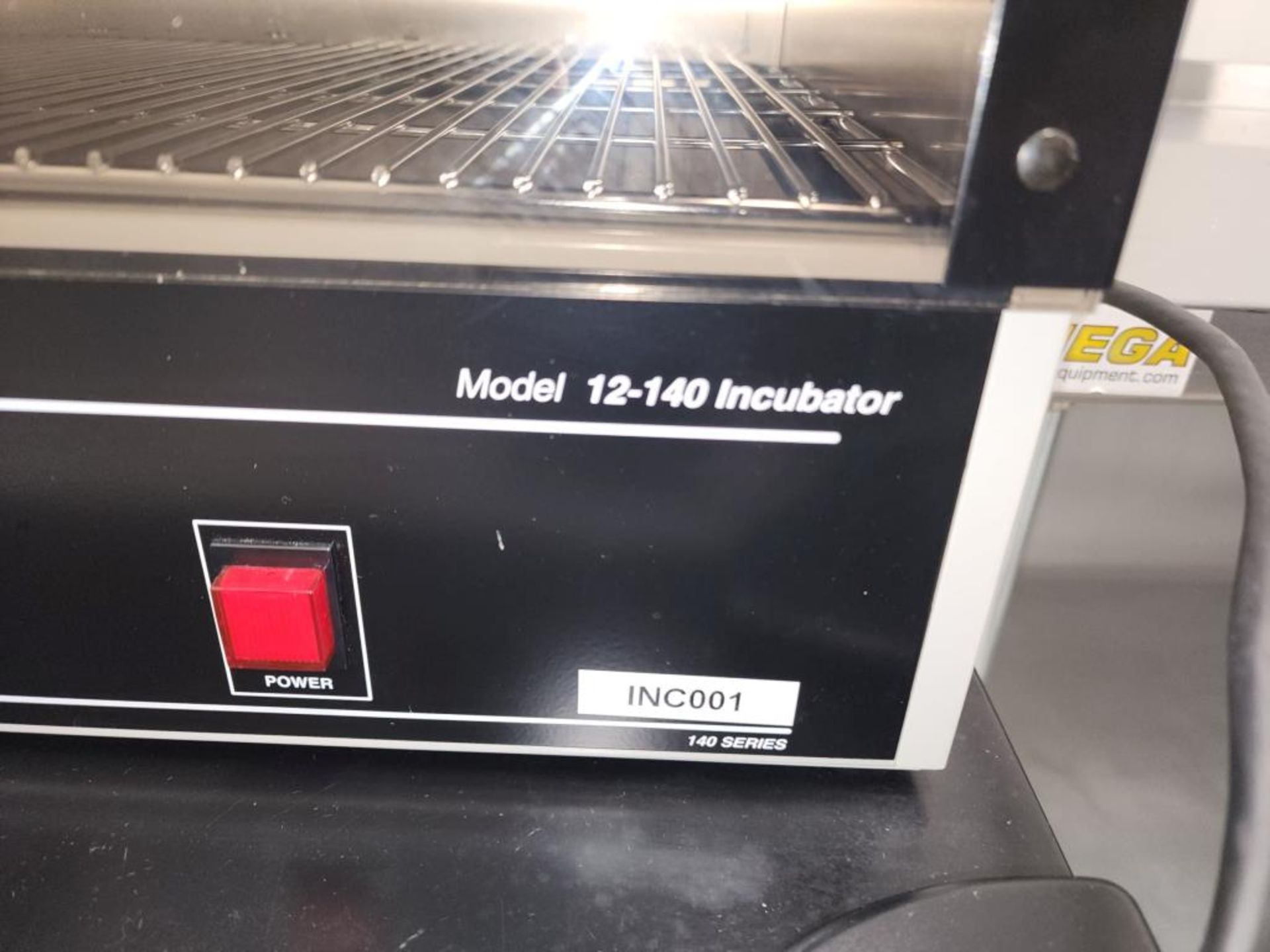 Incubator - Image 3 of 4