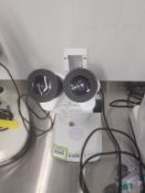 Microscope