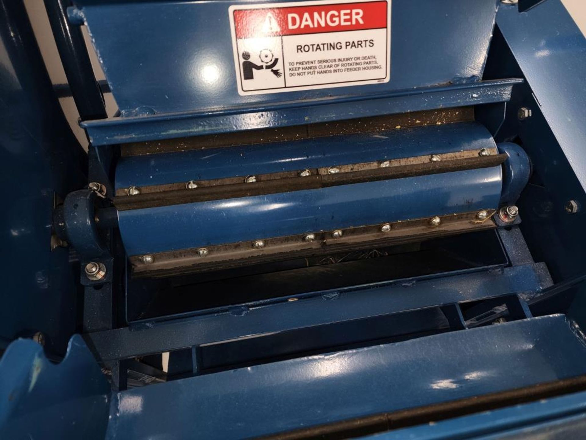 Small Bundle Thresher - Image 7 of 9
