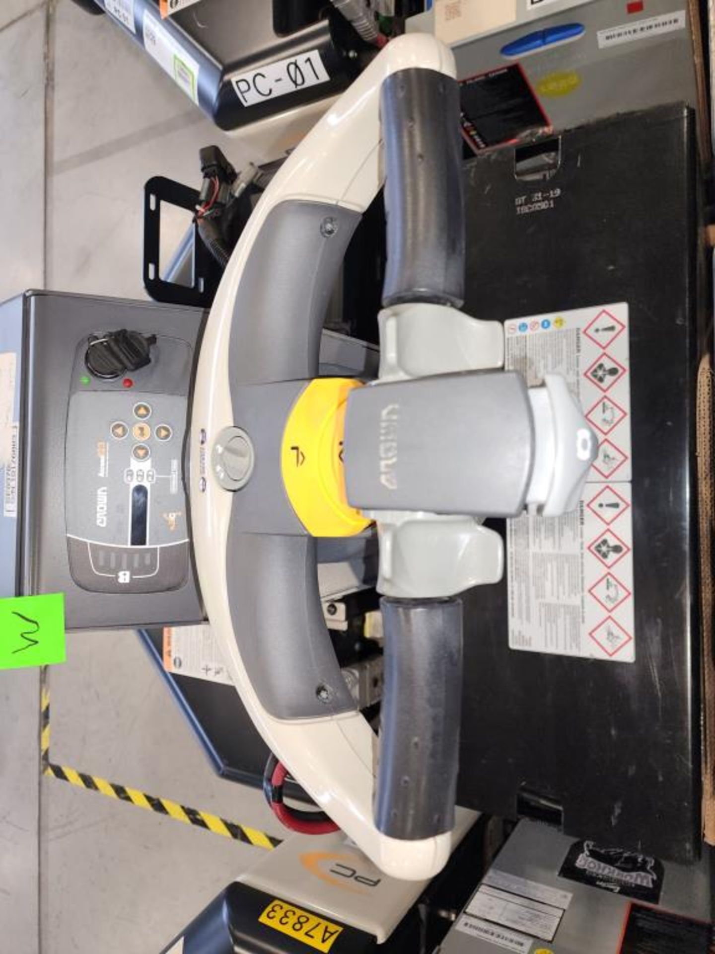 Crown Forklift Truck - Image 12 of 14
