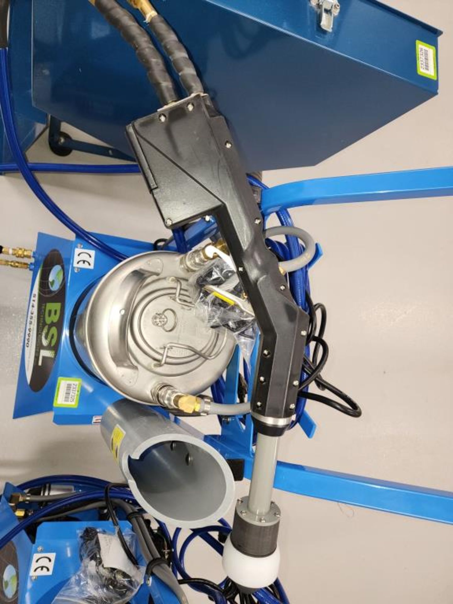 Electrostatic Sprayer - Image 5 of 6