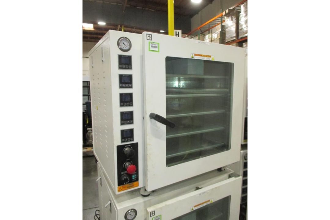 Across Vacuum Oven - Image 1 of 2