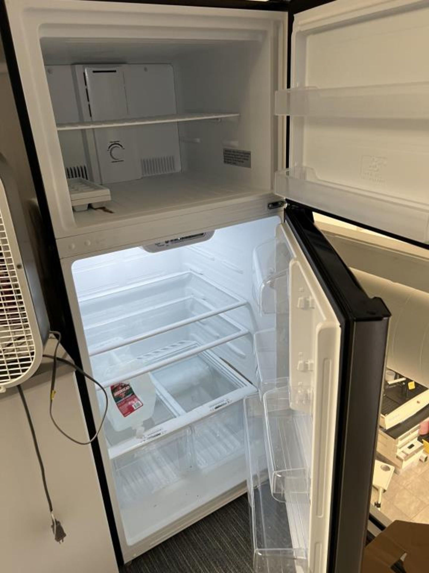 Insignia Refrigerator/ Freezer. - Image 2 of 2