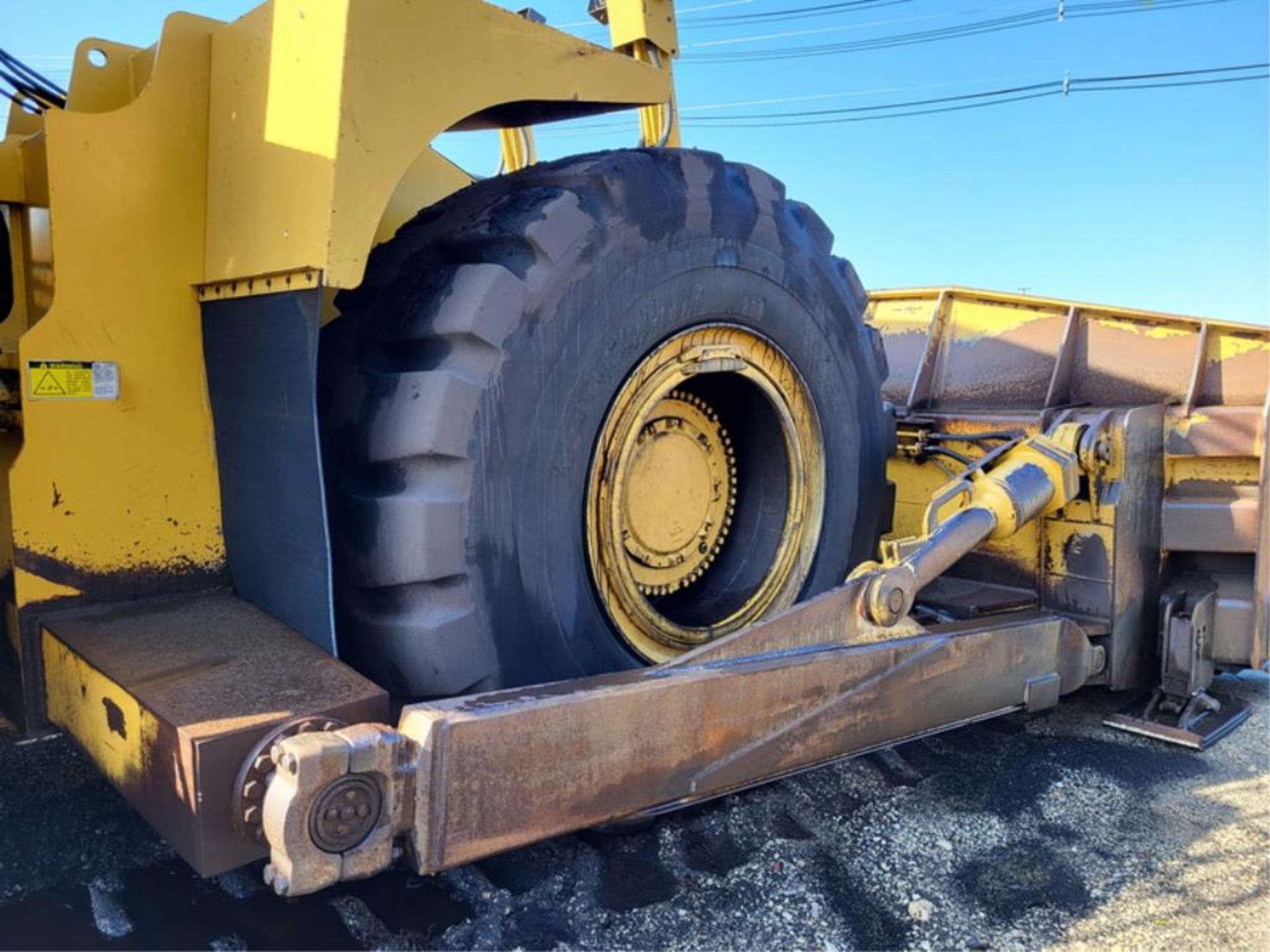 Caterpillar Wheel Dozer - Image 7 of 12