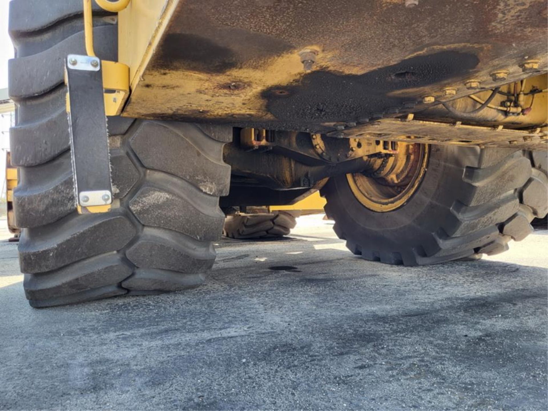 Caterpillar Wheel Dozer - Image 6 of 15