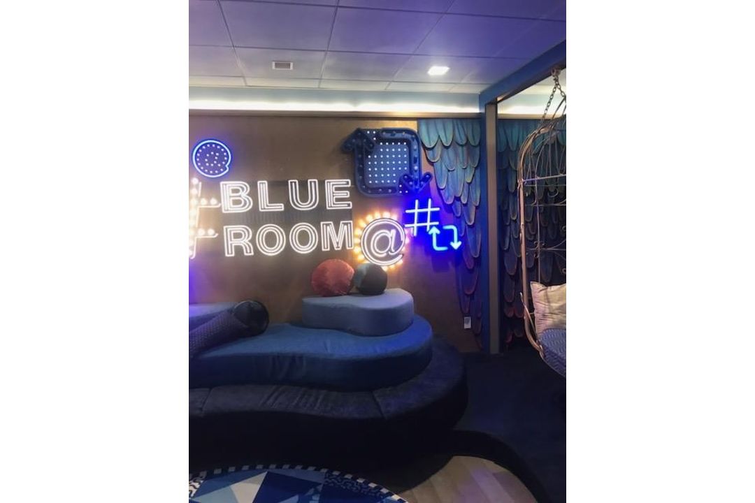 "Blue Room" Neon Sign - Image 3 of 3