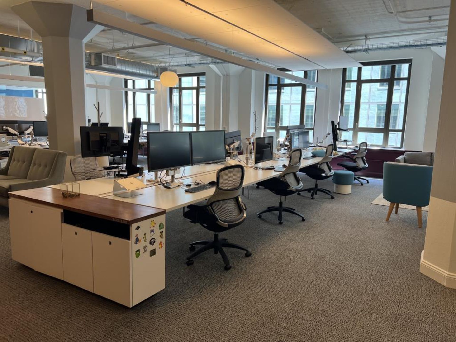 (7qty) Knoll 6/8-Person Work Stations - Image 7 of 11