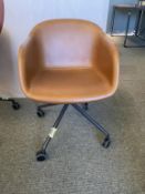Muuto Fiber Swivel Chair, Casters, Leather