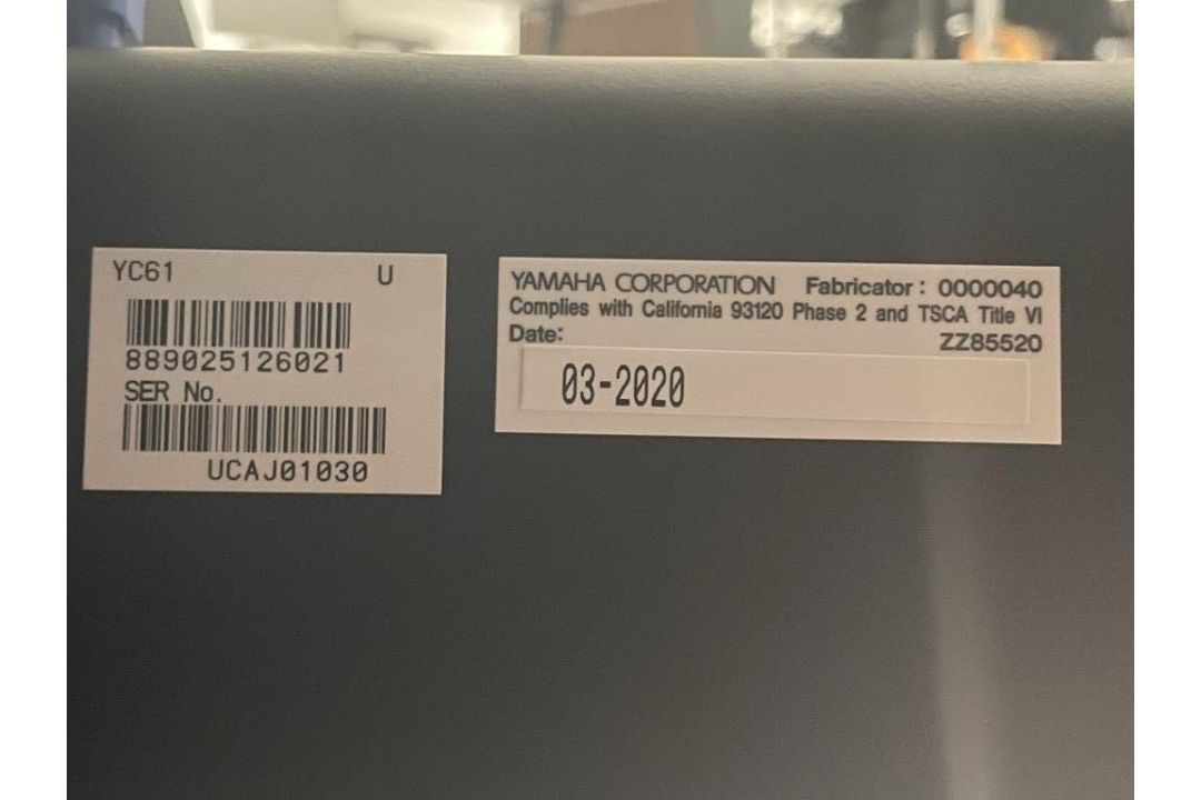 Yamaha YC61 61-Key Organ Stage Keyboard - Image 3 of 4