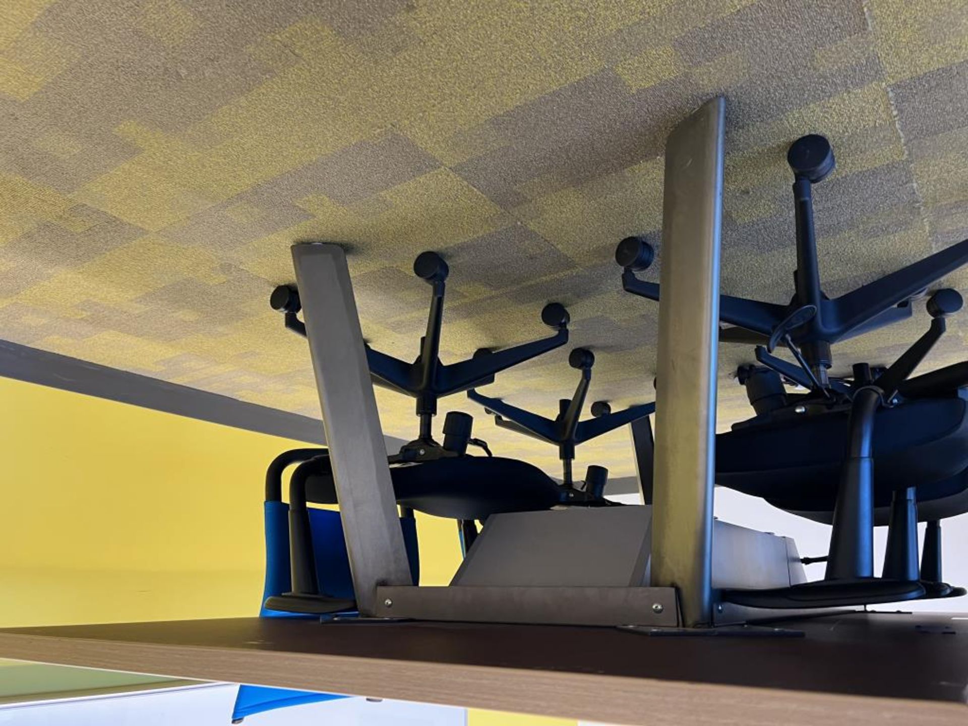 Conference Room - Image 2 of 5