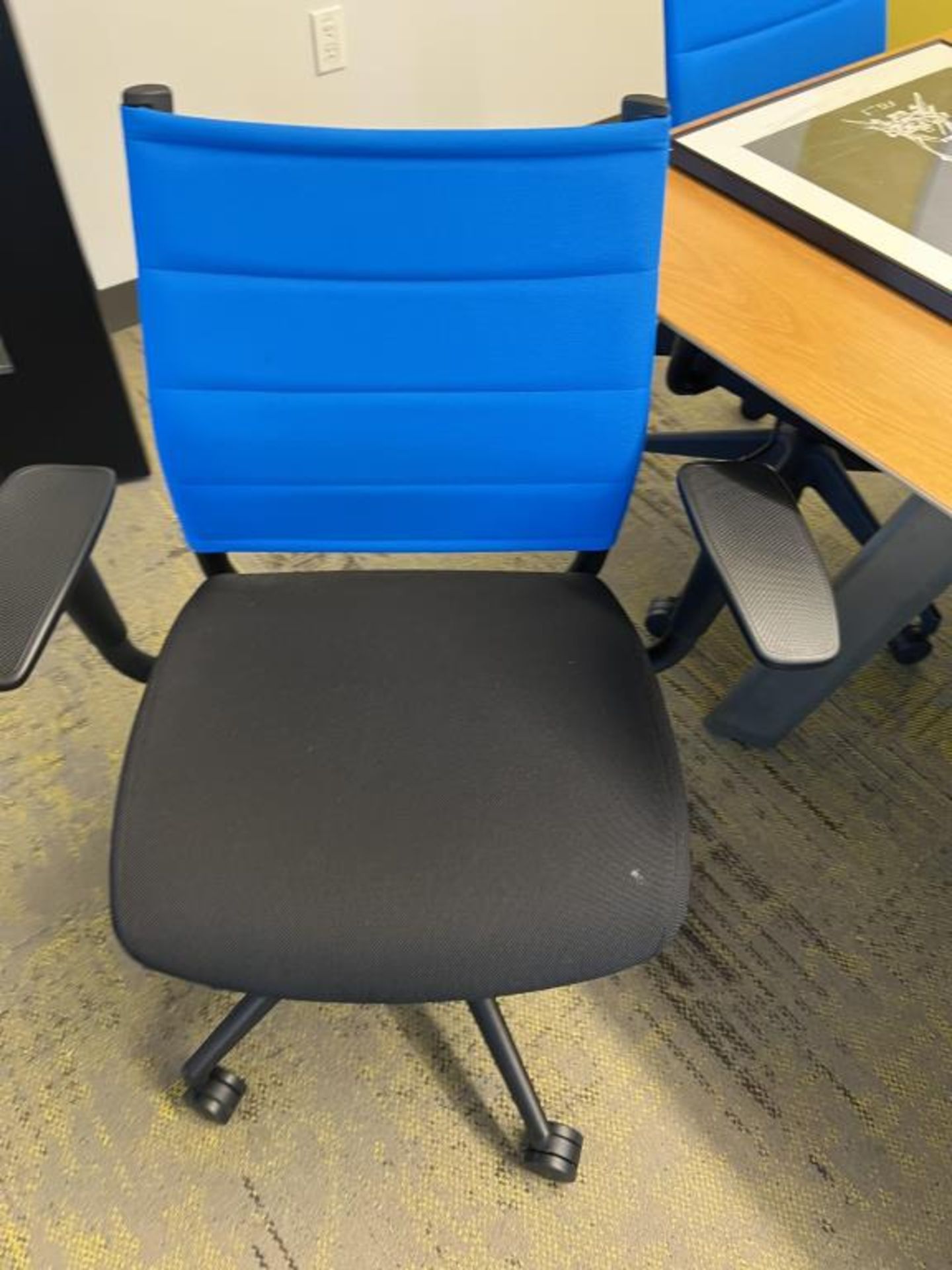 Conference Room - Image 6 of 9