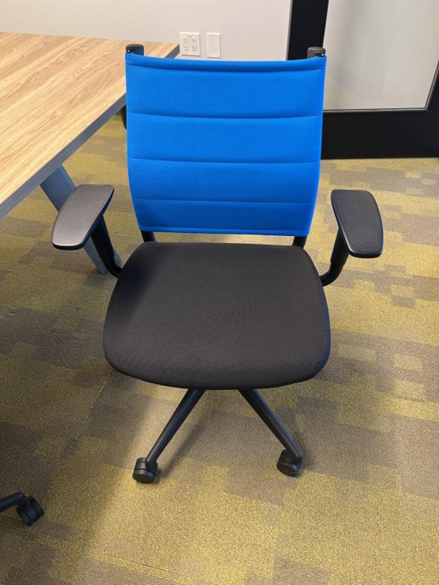 Conference Room - Image 5 of 5