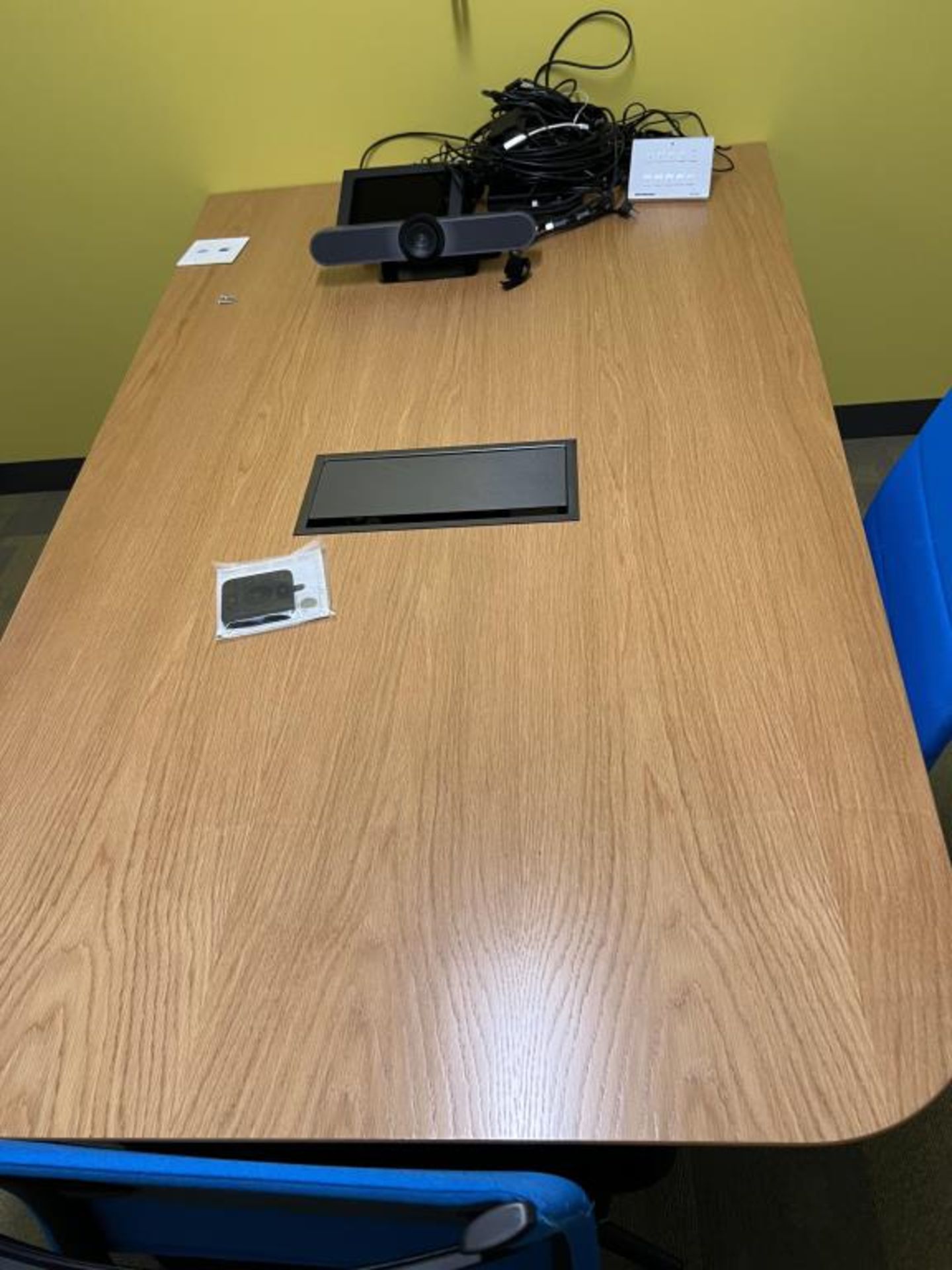 Conference Room - Image 3 of 8