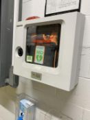 Defibrillator Wall Mounted AED