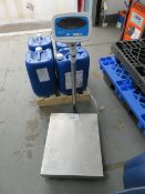 1, Brecknall S100 UK/EU Digital Platform Scale. Serial No. 0218000130 with Max 600 lb/300 kg, d=0.11