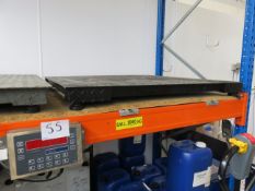 1, Unbranded Pallet Platform Scale with Digital Read Out and 2000 kg Capacity