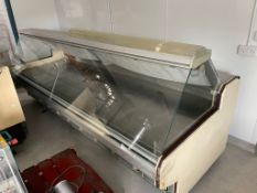 Surfrigo Approx 3.2m Chilled Display Counter
