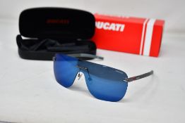 A pair of Ducati double spring hinge Scott Redding signature sunglasses (DA7019) (946 135 0-140).
