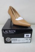 A pair of women's Ralph Lauren Lanette Non Themappa Leather Pumps, as new but have some feint