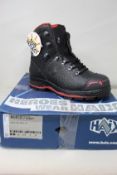 A pair of men's boxed as new HAIX Trekker Pro 2.0 Workwear Boots in black (UK 8).