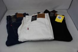 Four as new pairs of Levi's jeans to include 3x '70s High Slim Straight (Sizes 32x31, 29x29 and