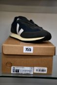 A pair of women's boxed as new Veja Rio Branco Vintage Runners in blue/grey/white (UK 8).