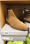 A pair of men's boxed as new Gant St Akron Chelsea Boots in Cognac (46).