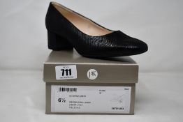A pair of women's boxed as new Peter Kaiser Pammi Heels Notte (6.5).