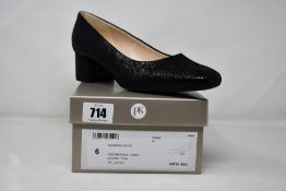 A pair of women's boxed as new Peter Kaiser Pammi Heels Notte (6).