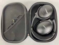 A pre-owned pair of Bose QuietComfort QC35 II Wireless Bluetooth Noise-Cancelling Headphones in Blac