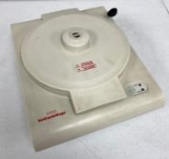 A pre-owned IDEXX VetCentrifuge (M/N: 422584) (Untested, sold as seen).