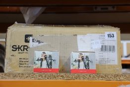 Fifty boxed as new Skross MUV Micro Universal Adapters (EAN: 7640166321804).