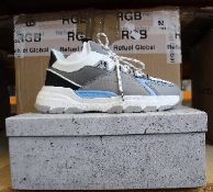 Six men's boxed as new Lavair AW21 Creator Evo trainers in white/blue (Sizes: 1x UK 7, 2x UK 8, 1x