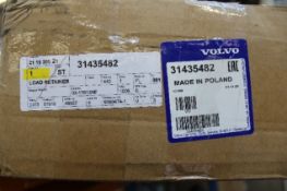 A VOLVO XC60 MK1 Roof Rail Rack Set (31435482).