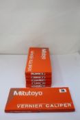 Six as new Mitutoyo High Accuracy Vernier Callipers (REF: 530-118, EAN: 4946369110219).