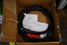 A Nordson Heated Hydraulic 10FT Hose, 240v, 312watts, 1500PSI (REF: 276743).