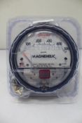An as new Dwyer 2000 Series Magnehelic Differential Pressure Gauge (2000-500PA).